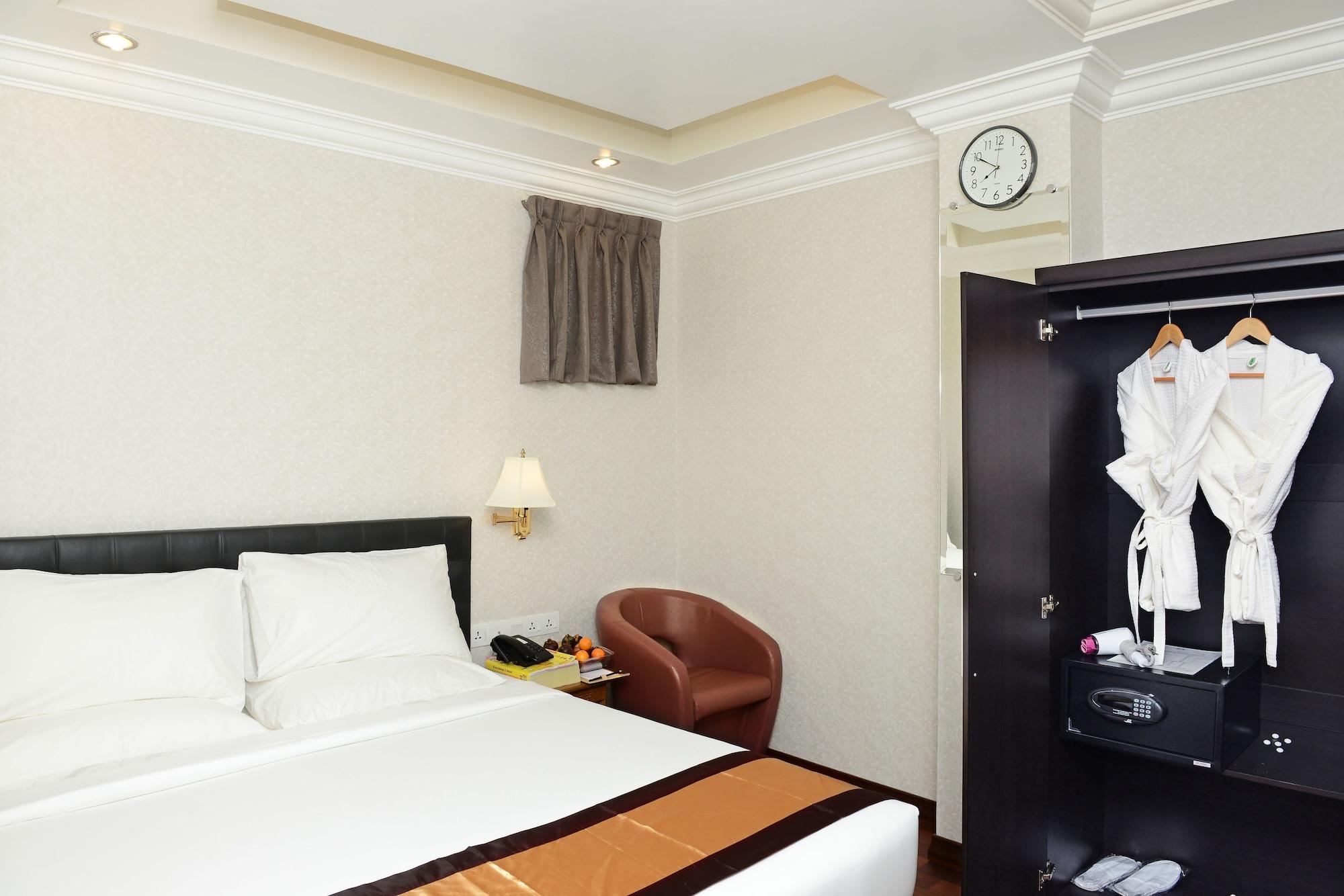 Hotel Grand United - 21St Downtown Yangon Exterior photo