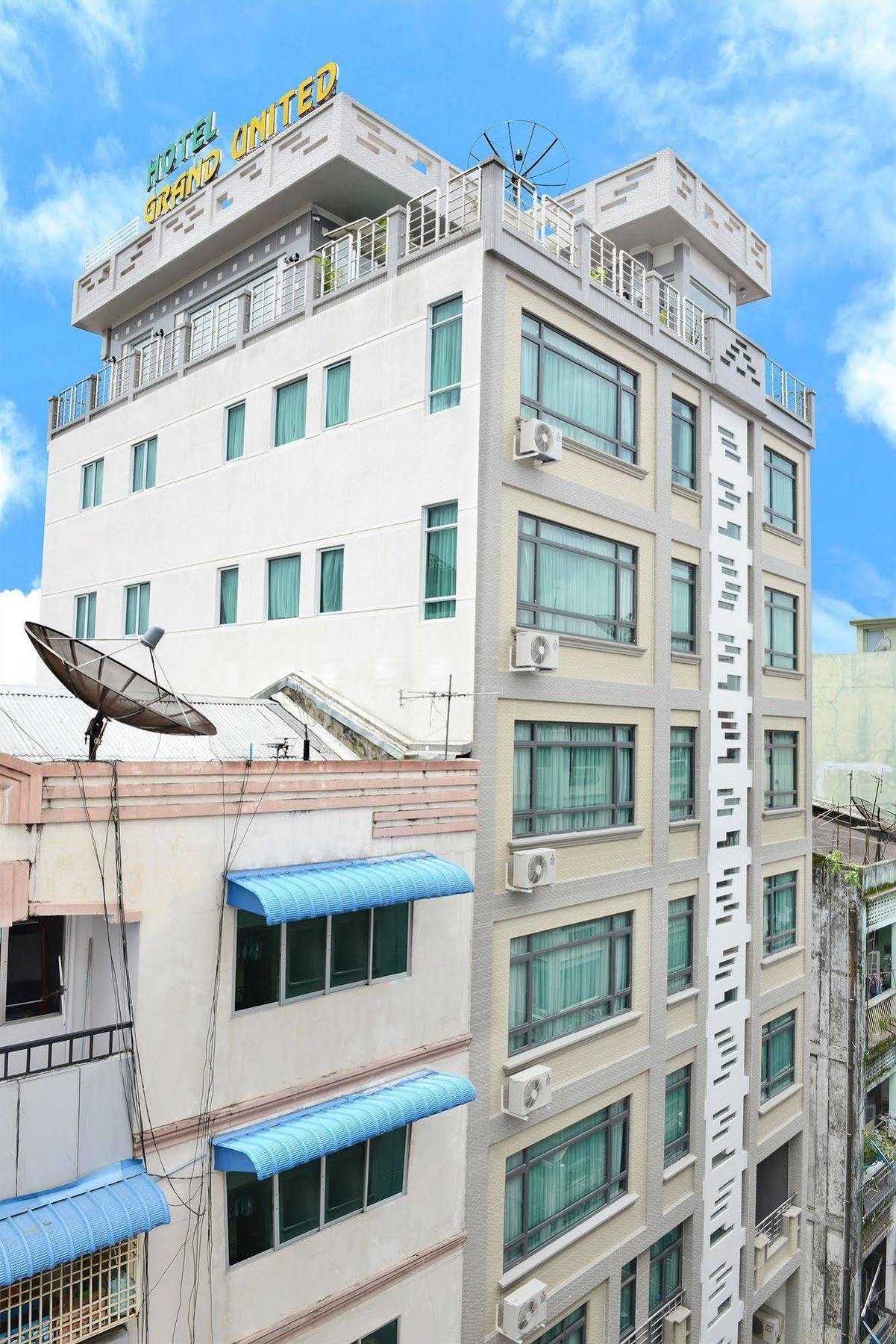 Hotel Grand United - 21St Downtown Yangon Exterior photo