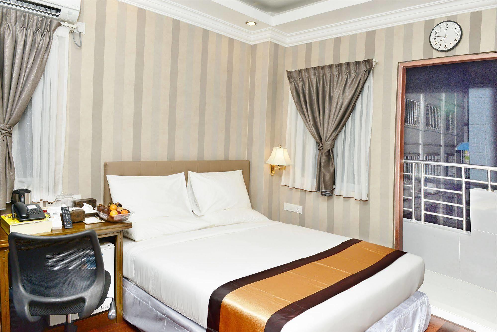 Hotel Grand United - 21St Downtown Yangon Exterior photo
